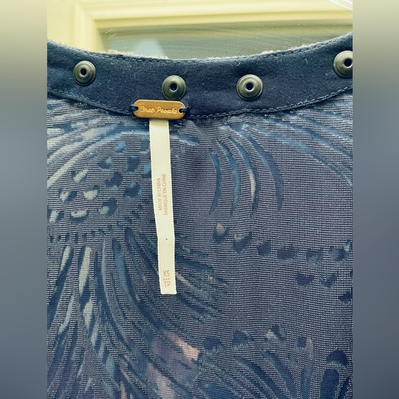 Free people tunic - XS - Picture 2 of 2